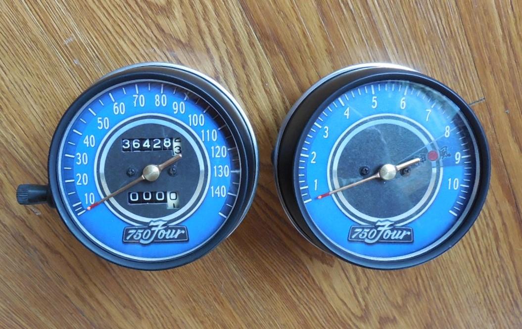 Tachometer & Speedometer Gauge Set